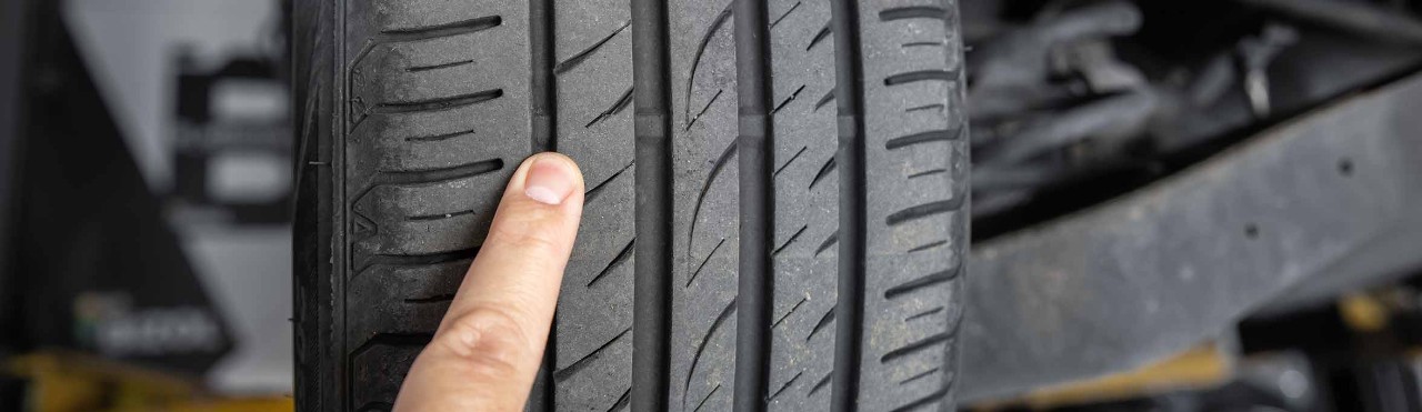 car tyre checking