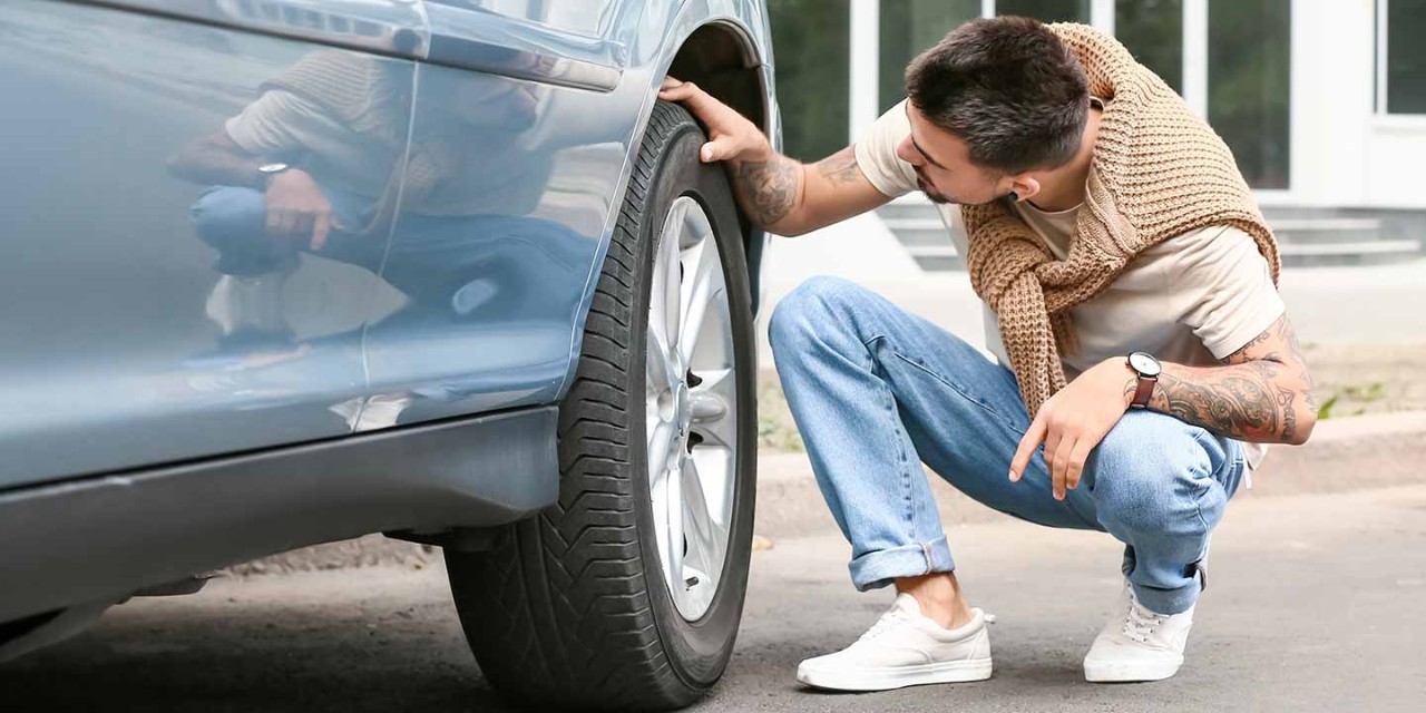 checking tyre tread depth