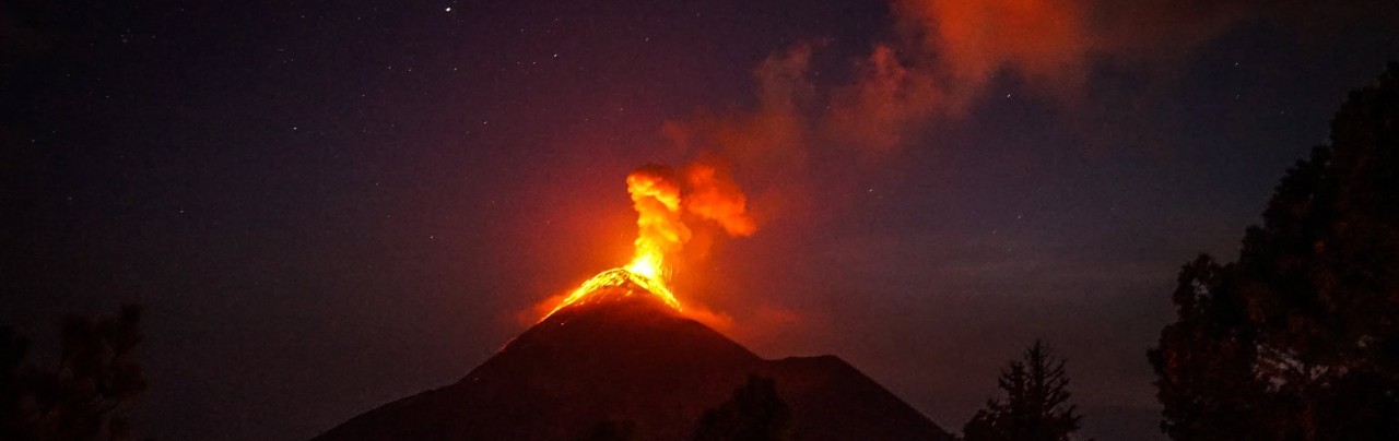 travel volcano ash smoke night